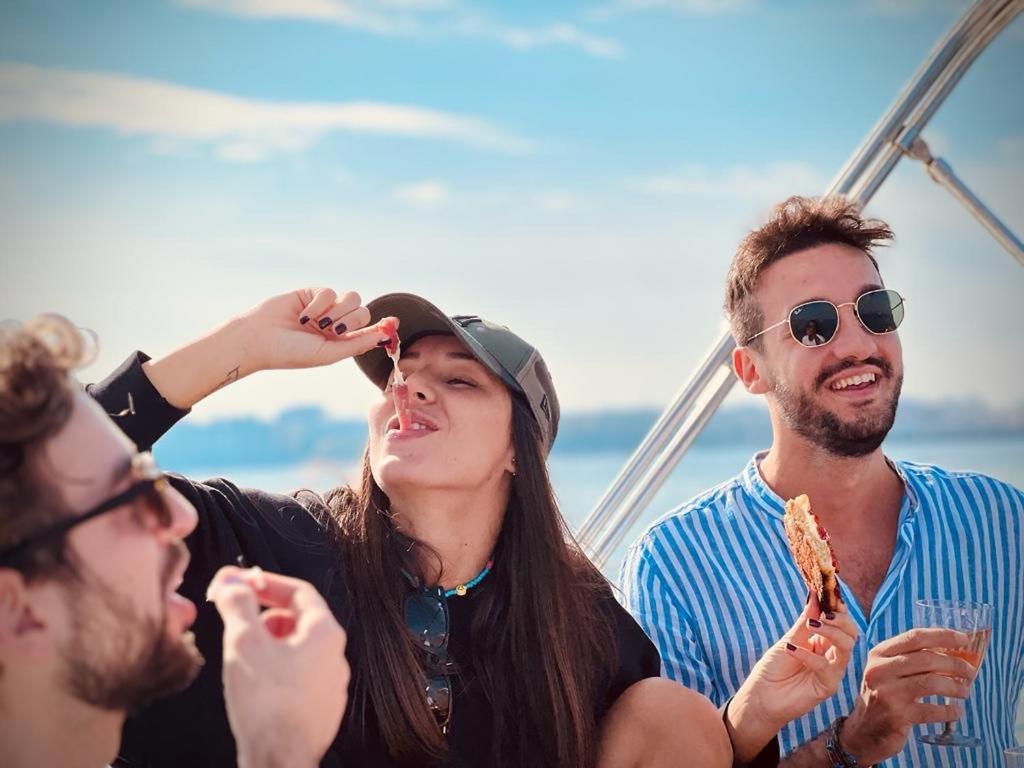 فندق Boat And Breakfast باري المظهر الخارجي الصورة
